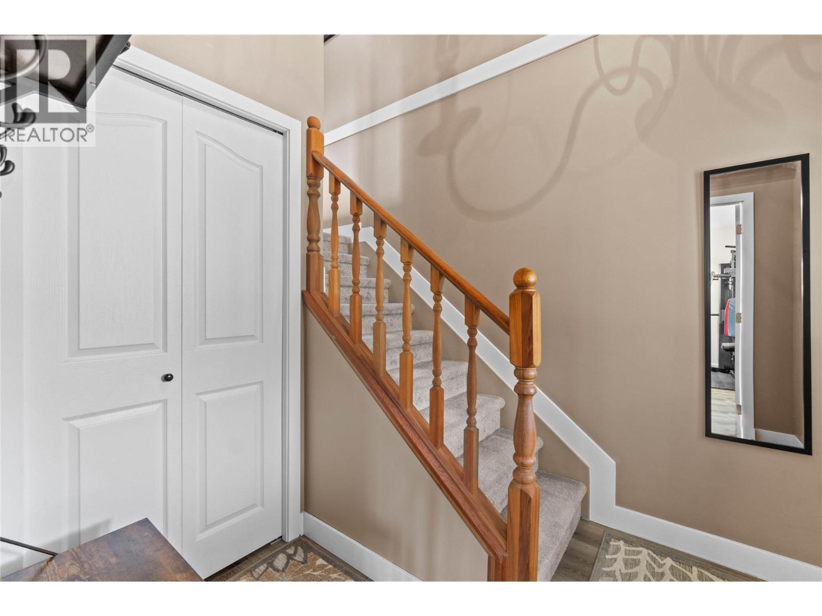 Photo 10 of 7191 52 Street Ne, Salmon Arm BC
