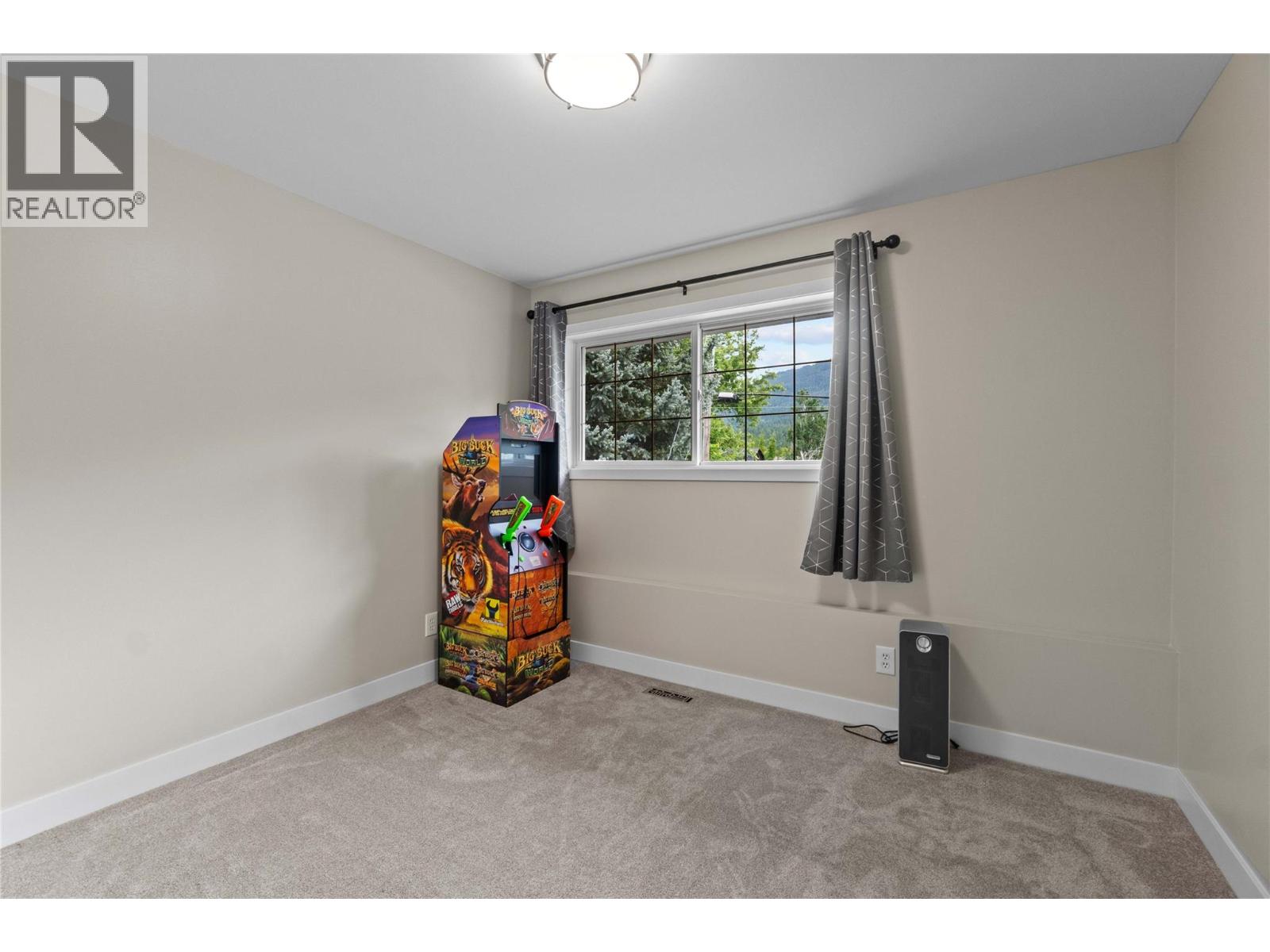 Photo 17 of 7191 52 Street Ne, Salmon Arm BC