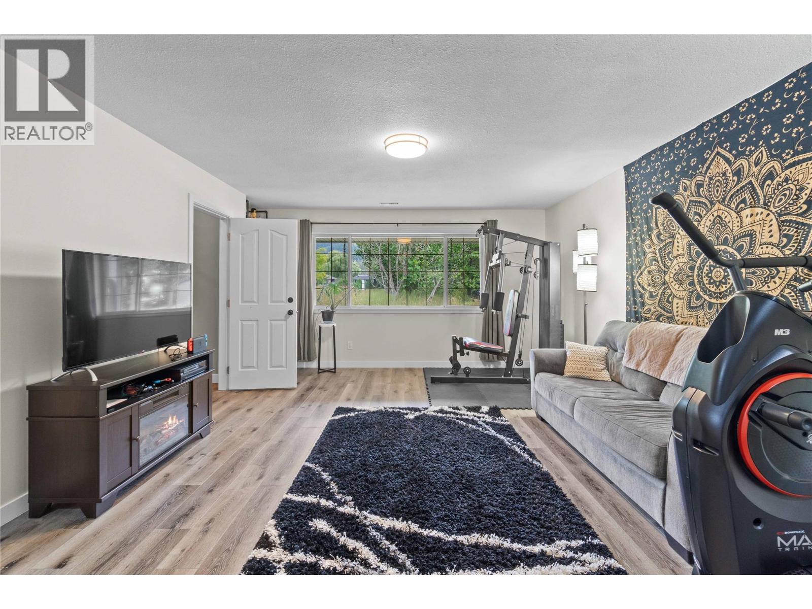 Photo 36 of 7191 52 Street Ne, Salmon Arm BC