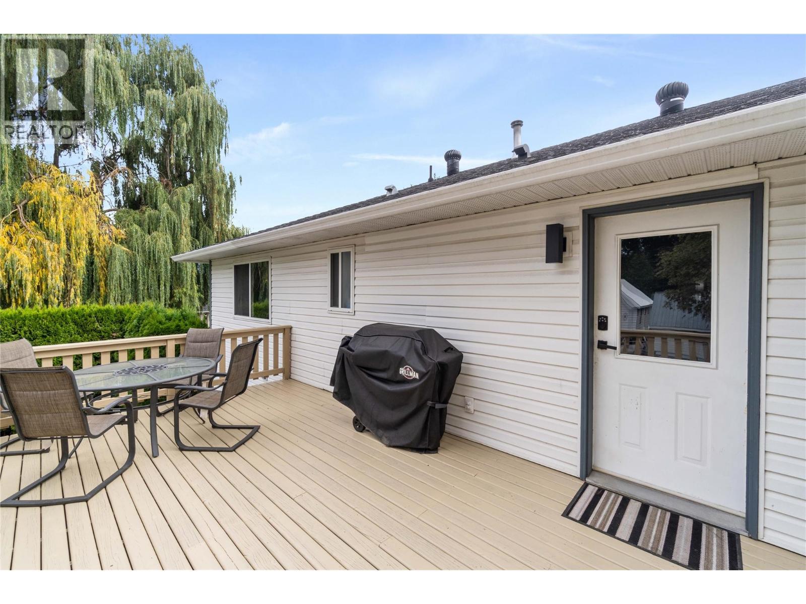 Photo 47 of 7191 52 Street Ne, Salmon Arm BC