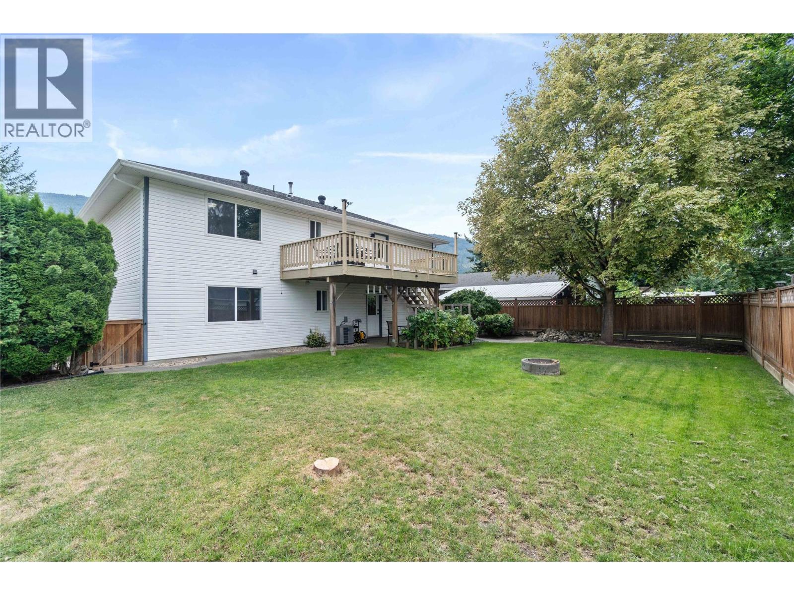 Photo 19 of 7191 52 Street Ne, Salmon Arm BC