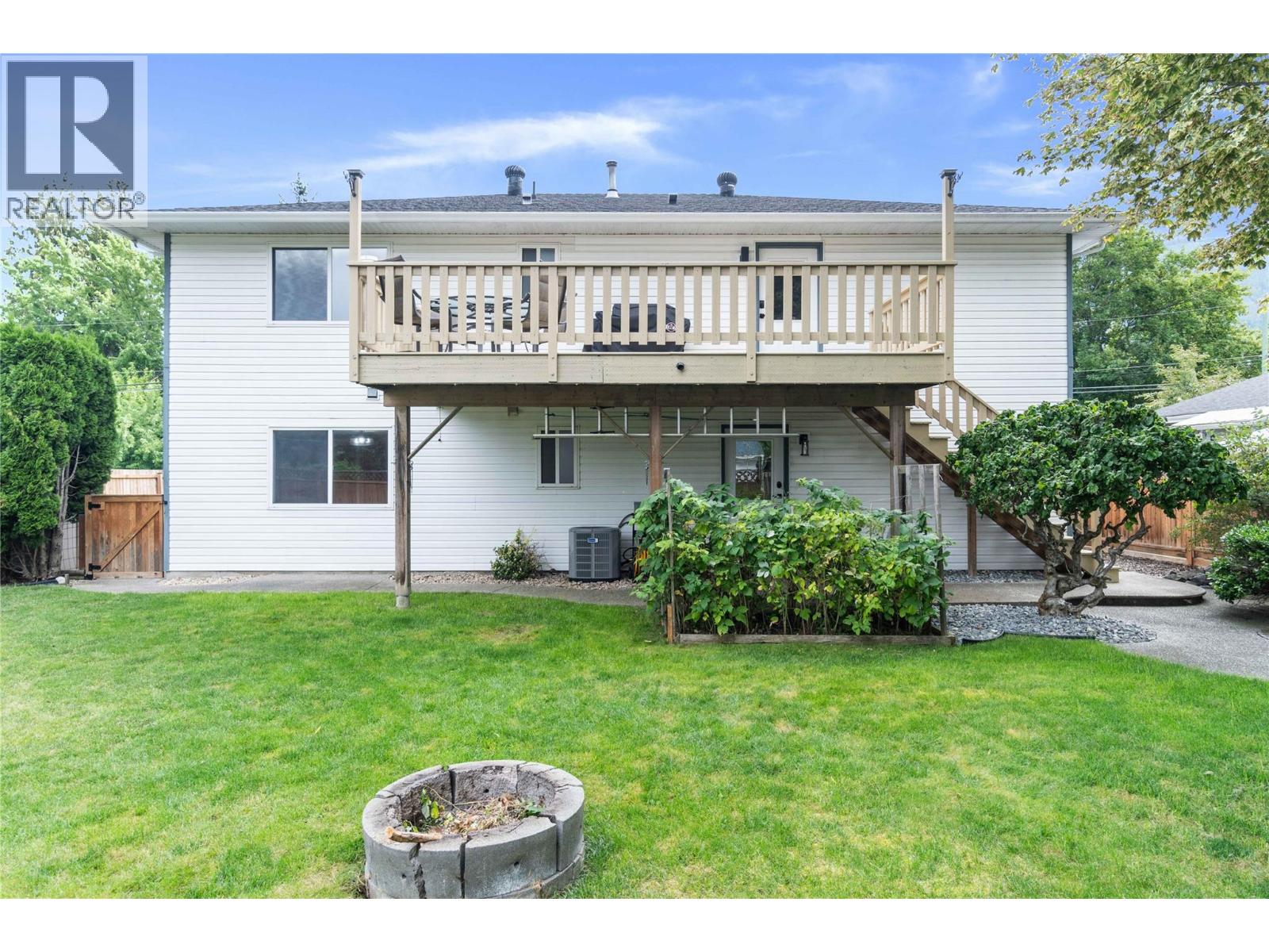 Photo 43 of 7191 52 Street Ne, Salmon Arm BC