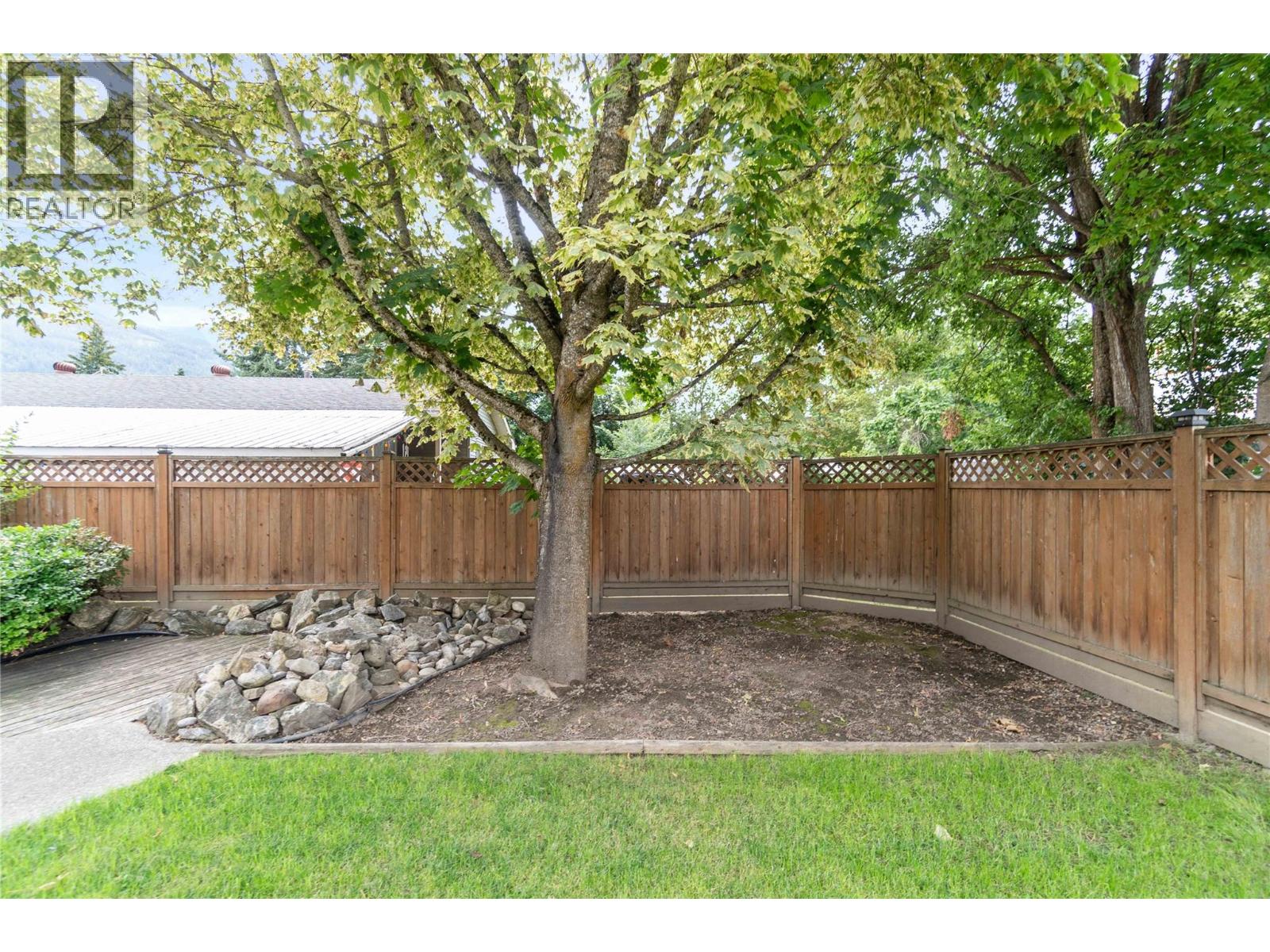 Photo 52 of 7191 52 Street Ne, Salmon Arm BC