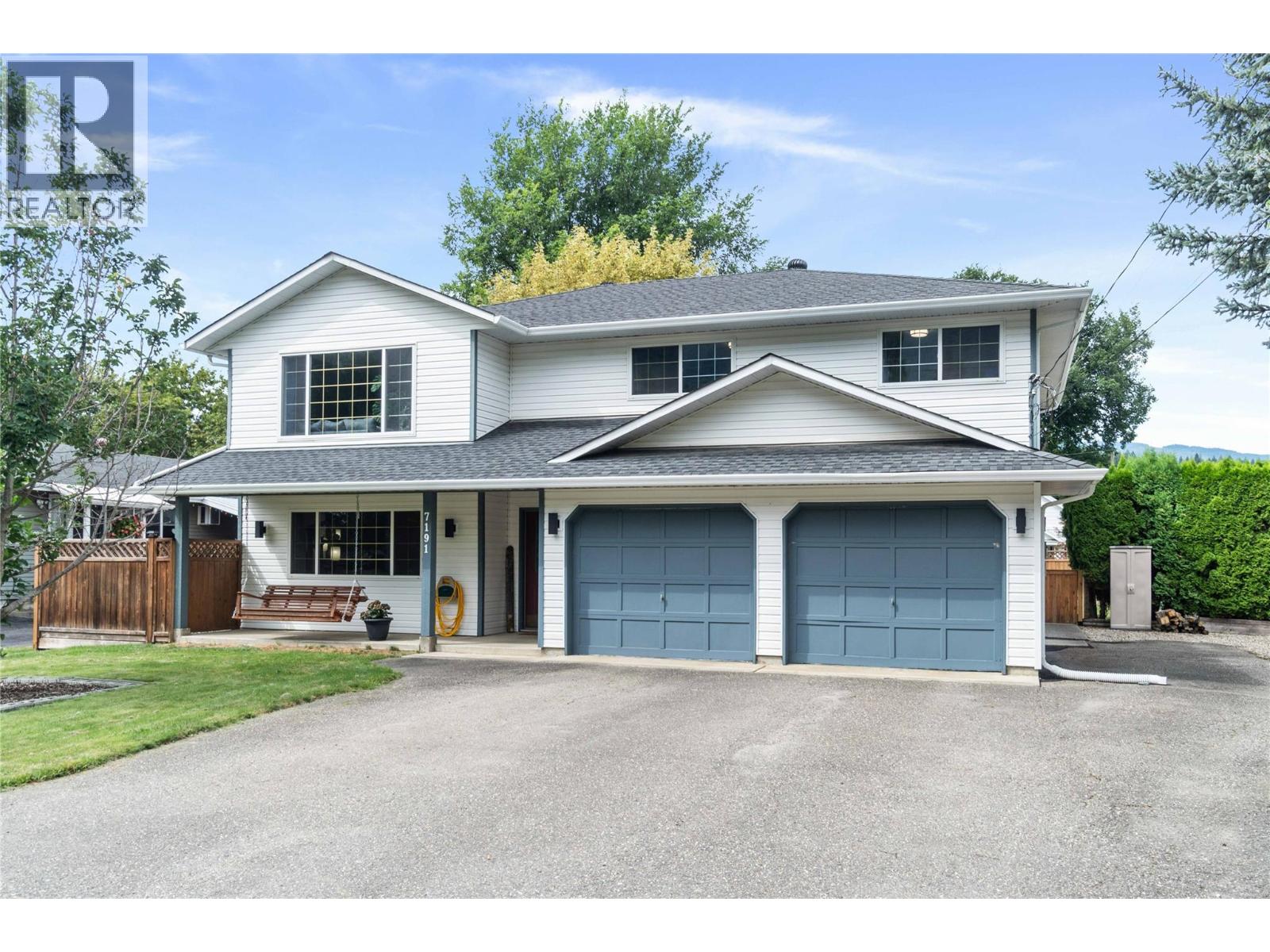 Photo 7 of 7191 52 Street Ne, Salmon Arm BC