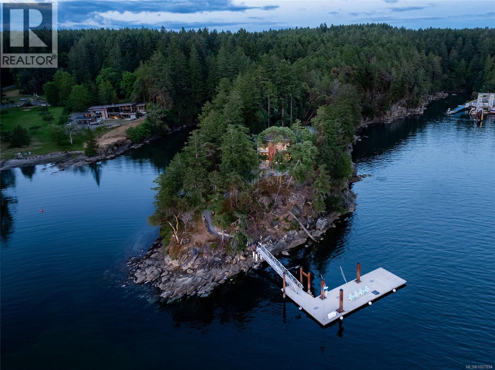 677 Taylor Bay Rd, Gabriola Island