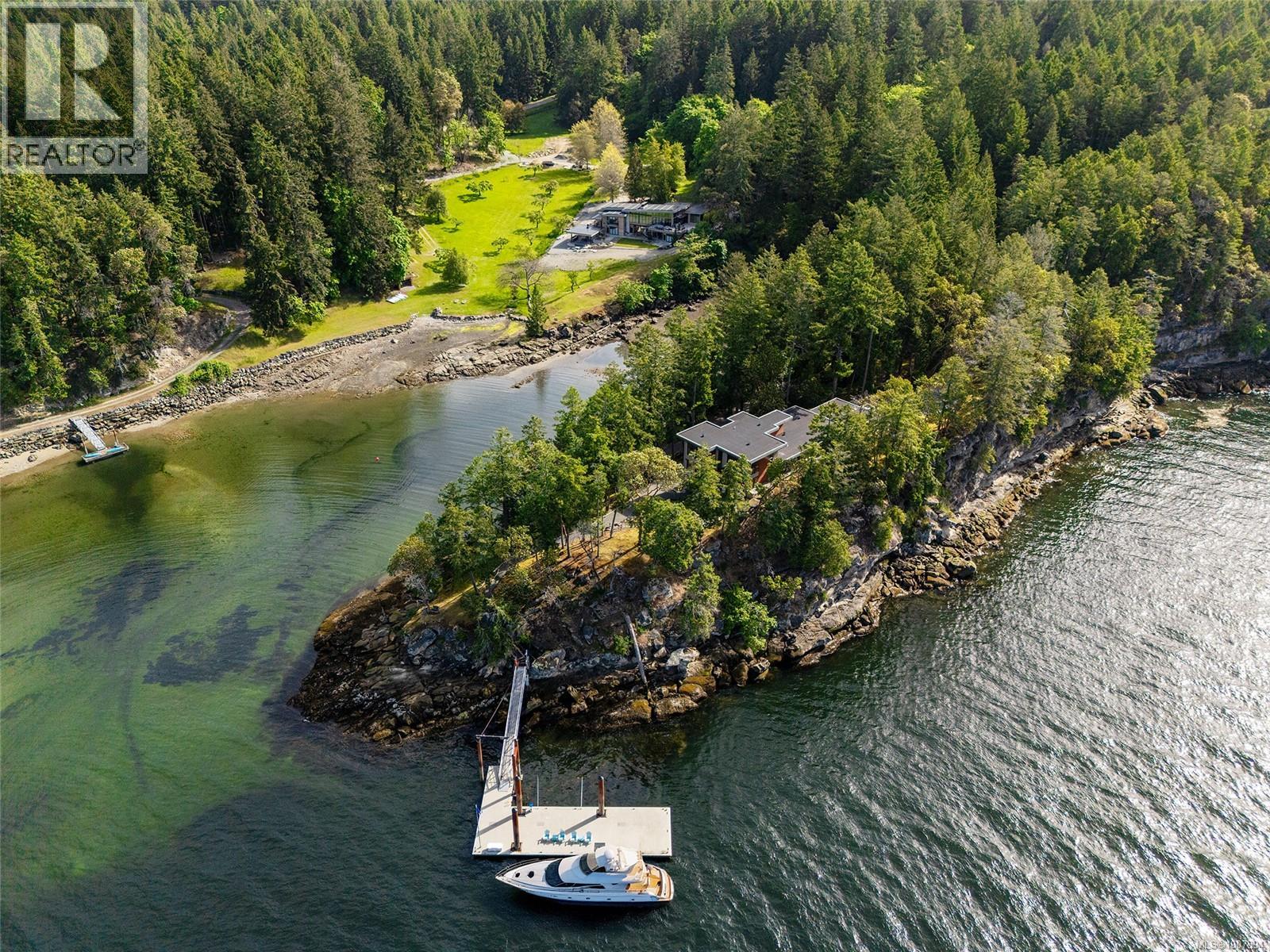 677 Taylor Bay Rd, Gabriola Island