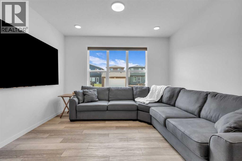 Single Family House for Sale in  Lucas Common NW Livingston Calgary 
