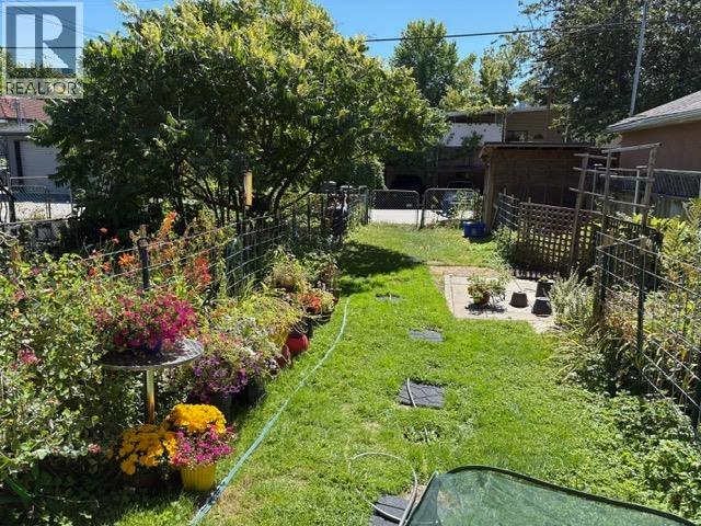 Photo 13 of 4204 Venables Street, Burnaby BC