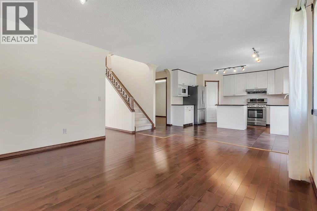 Photo 10 of 62 Arbour Wood Crescent Nw, Calgary AB
