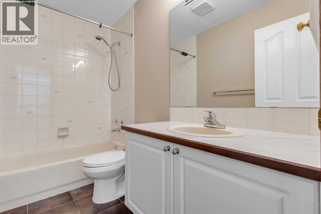Photo 37 of 62 Arbour Wood Crescent Nw, Calgary AB