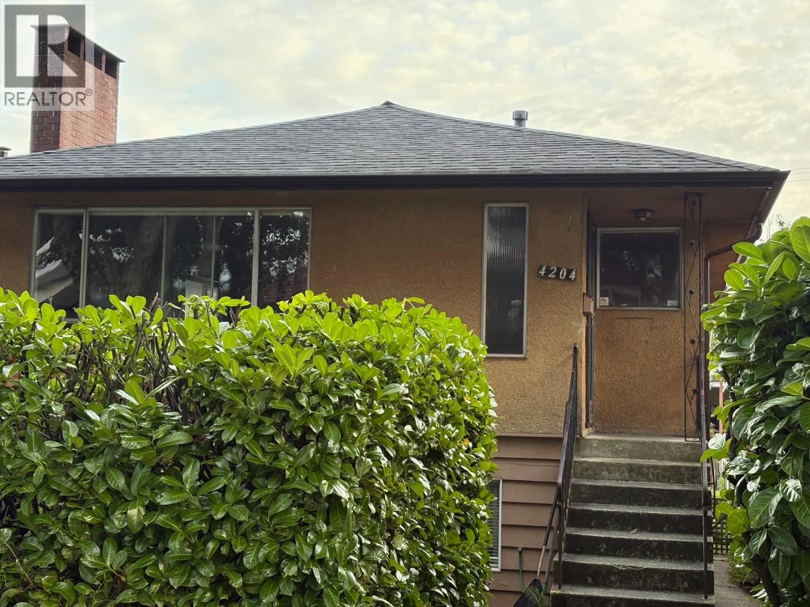 Photo 19 of 4204 Venables Street, Burnaby BC