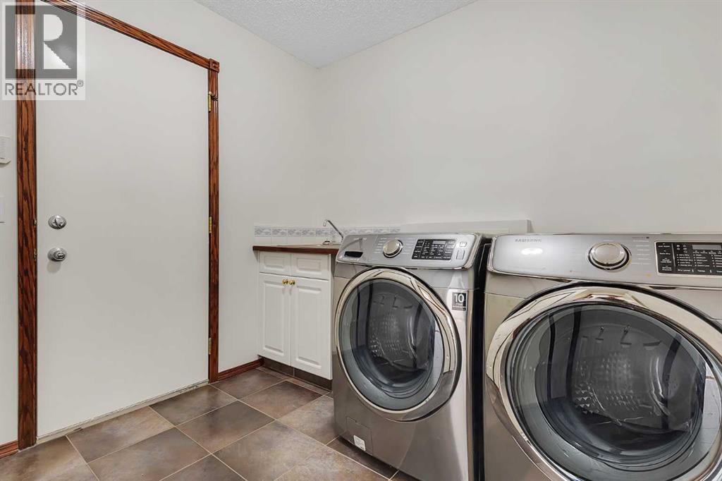 Photo 18 of 62 Arbour Wood Crescent Nw, Calgary AB