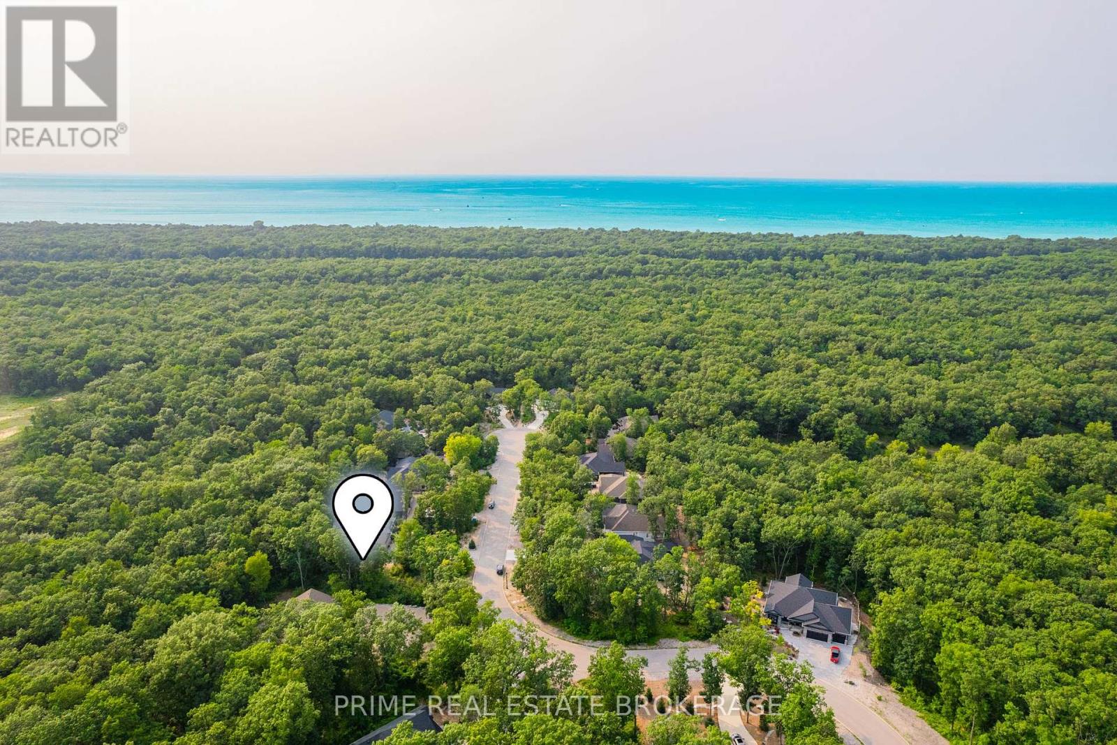Photo 11 of 10142 Pinery Bluffs Road, Lambton Shores ON