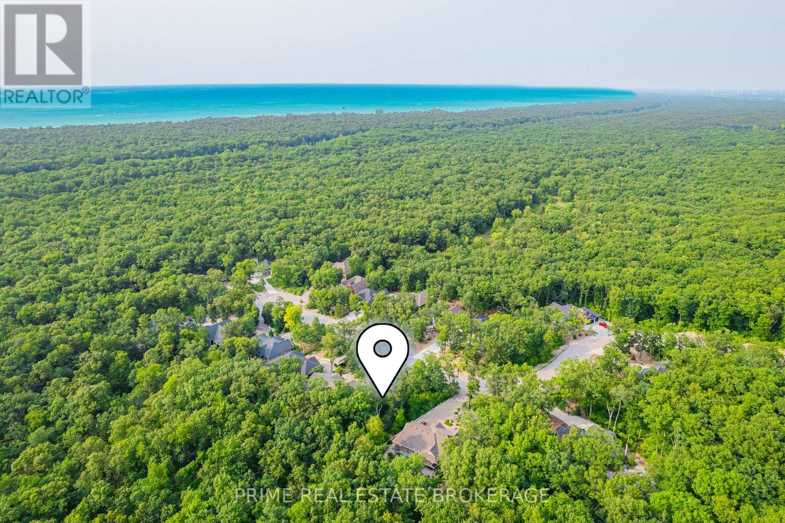 Photo 5 of 10142 Pinery Bluffs Road, Lambton Shores ON