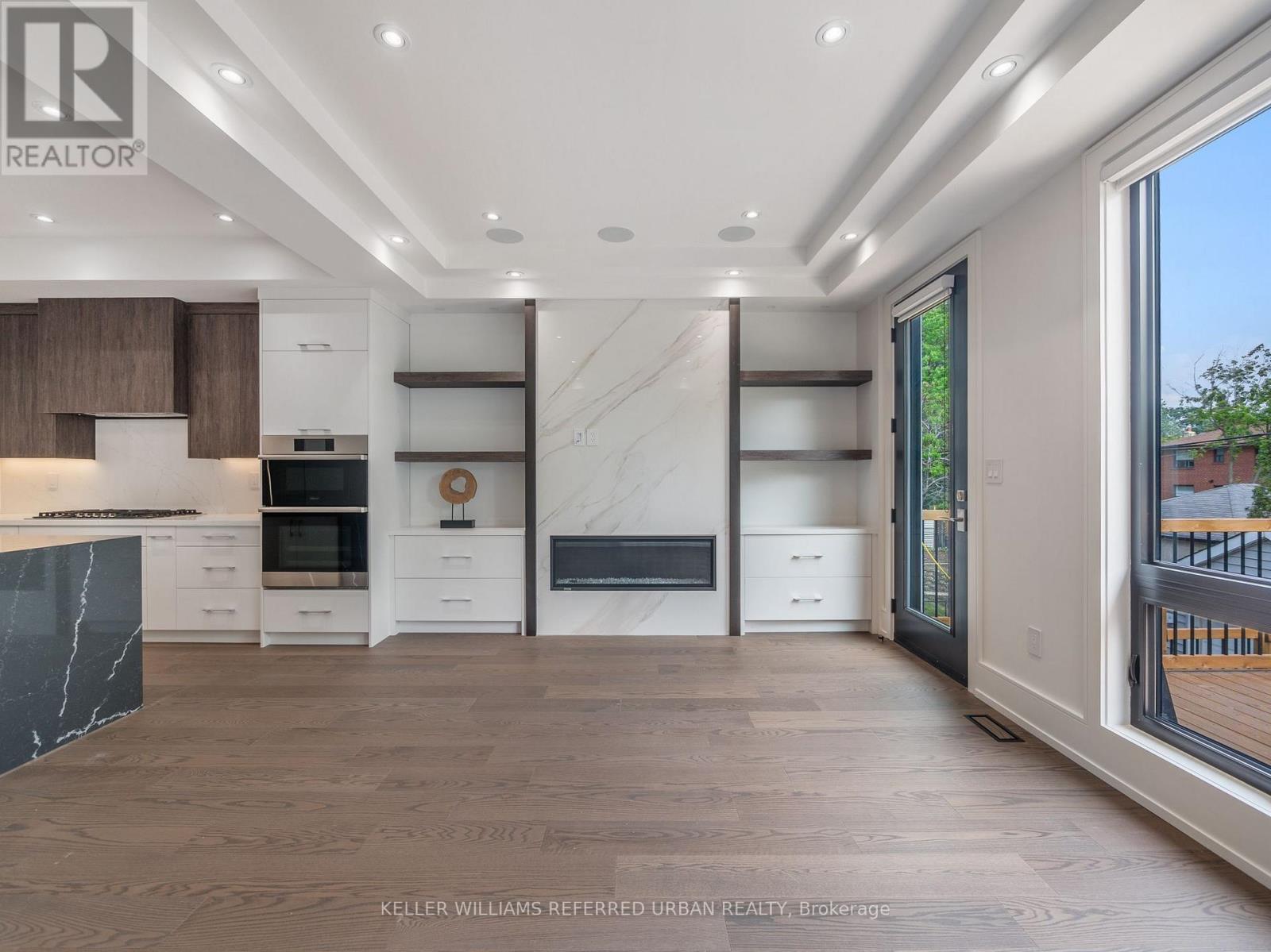 Photo 19 of 327 Melrose Street, Toronto ON