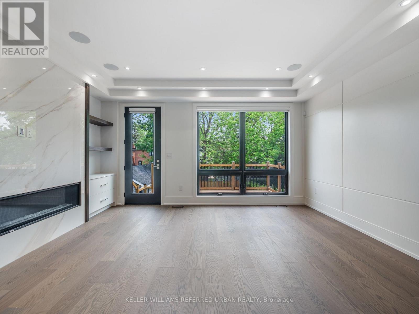 Photo 20 of 327 Melrose Street, Toronto ON