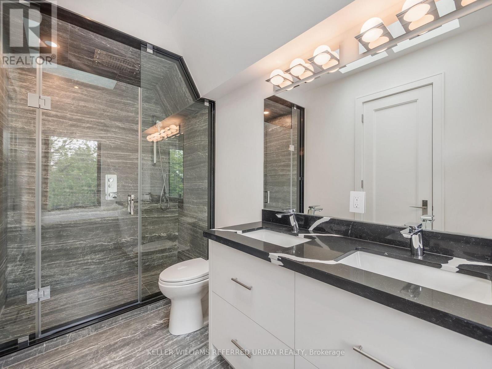 Photo 28 of 327 Melrose Street, Toronto ON