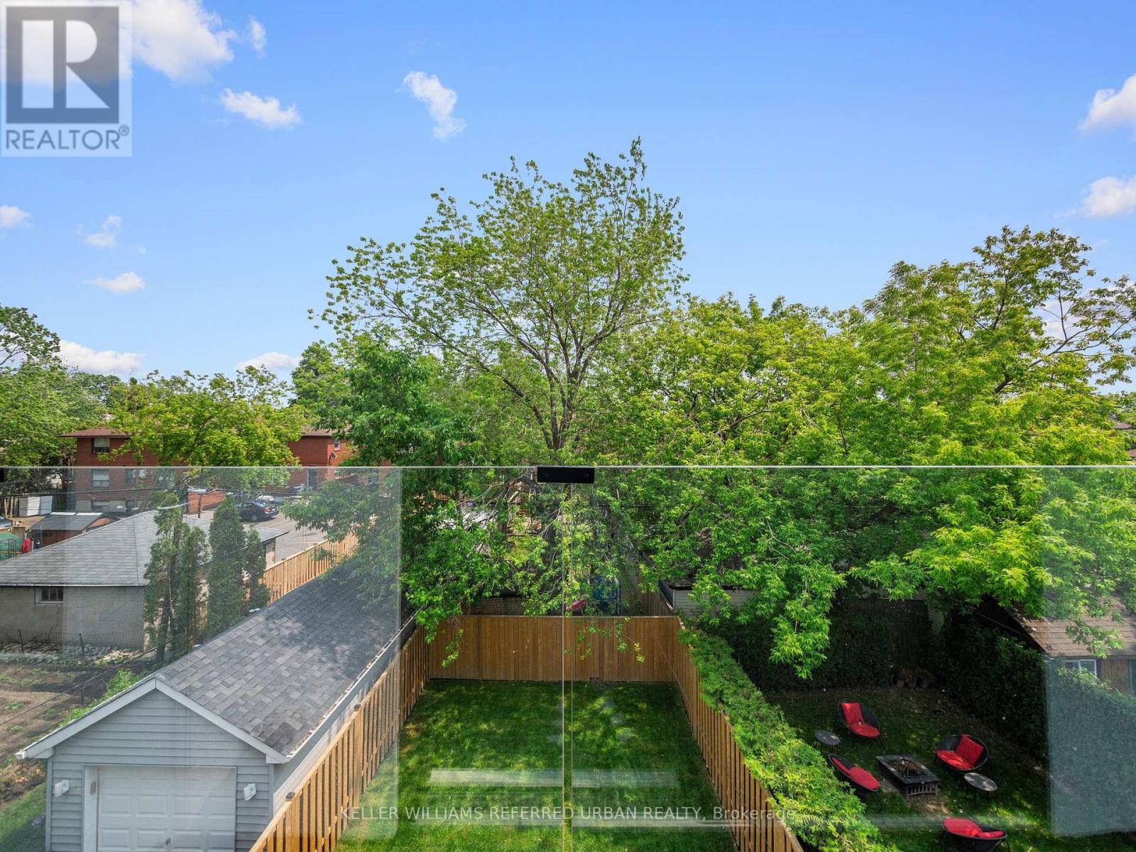 Photo 29 of 327 Melrose Street, Toronto ON
