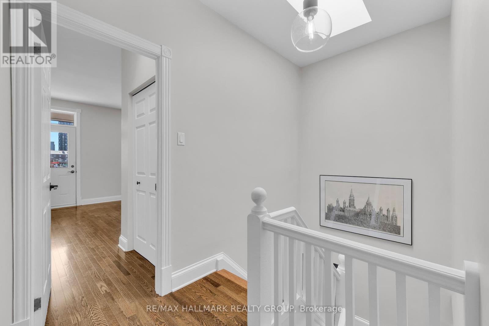 Photo 27 of 121 York Street, Ottawa ON