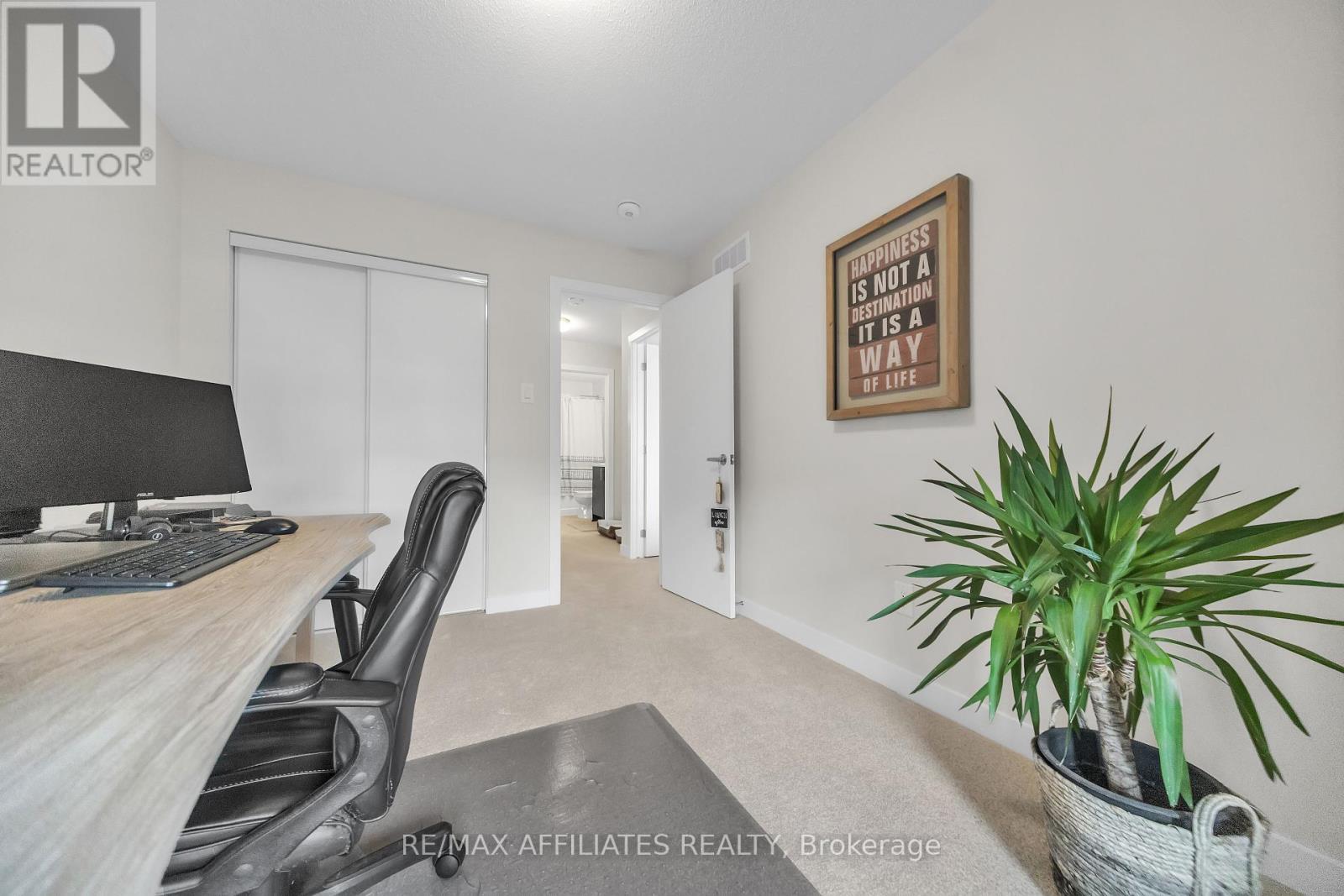 Photo 16 of 189 Beebalm Crescent, Ottawa ON