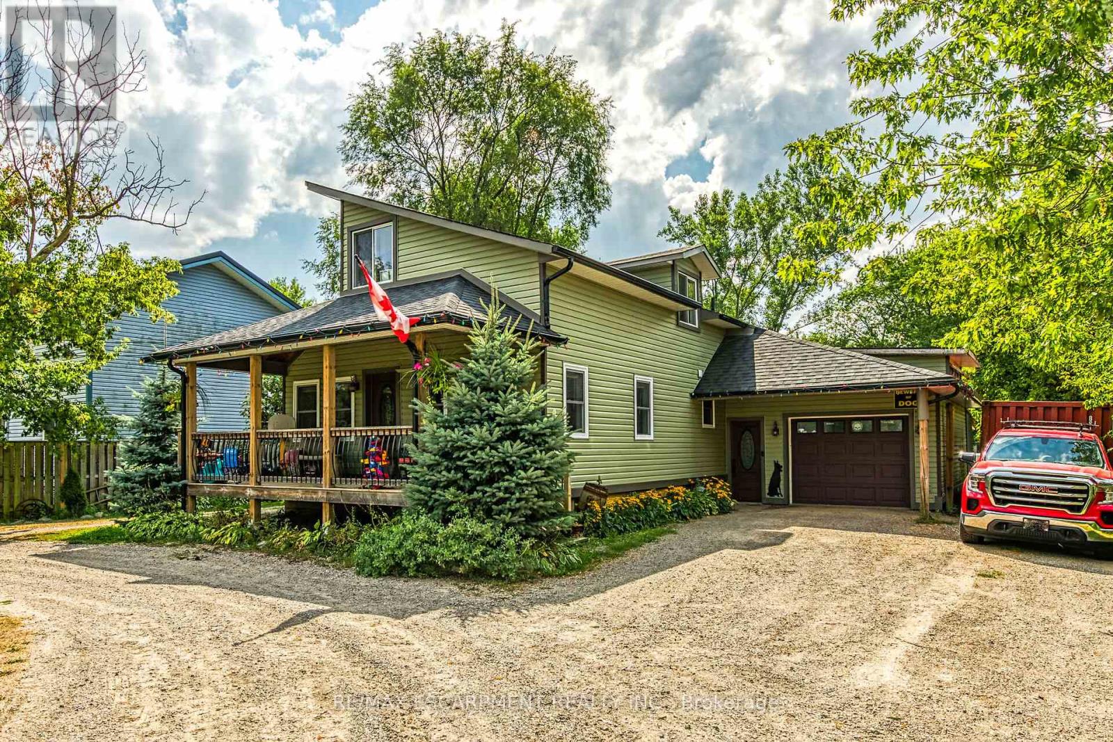 Photo 31 of 1435 Merrittville Highway, Welland ON