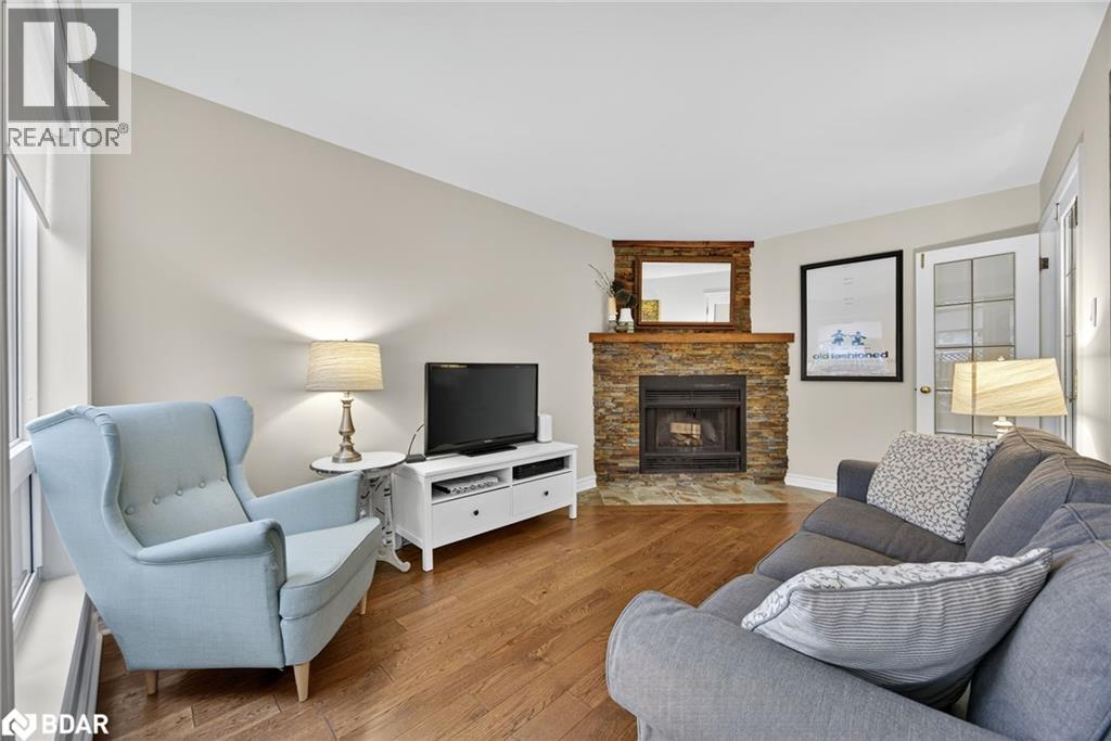 Photo 17 of 13 Balliston Road, Barrie ON