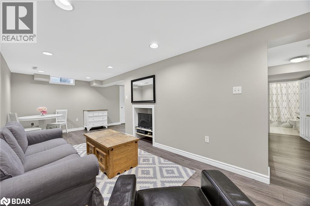 Photo 33 of 13 Balliston Road, Barrie ON