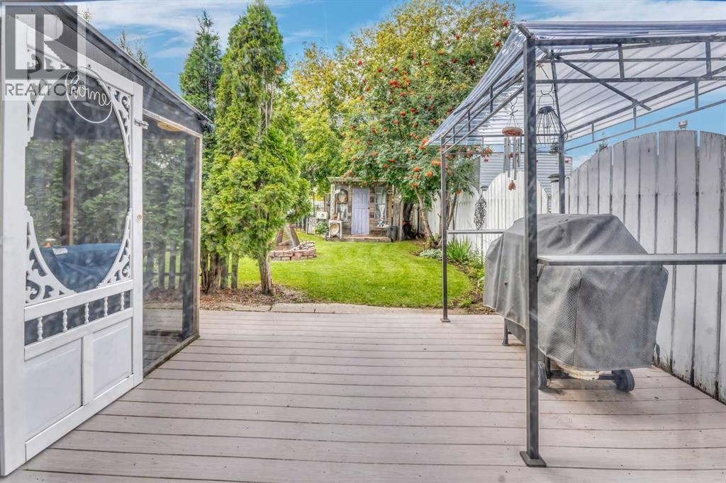 6 Greenview Crescent