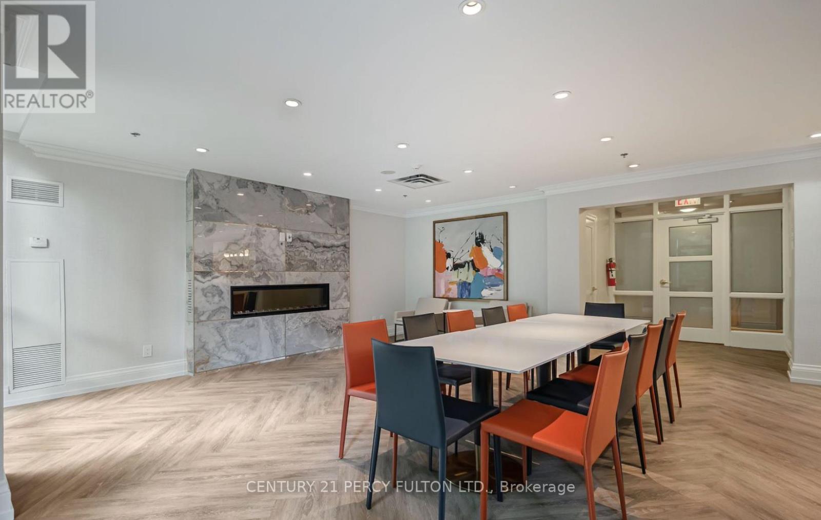 Photo 3 of 707 51 Harrison Garden Boulevard, Toronto ON