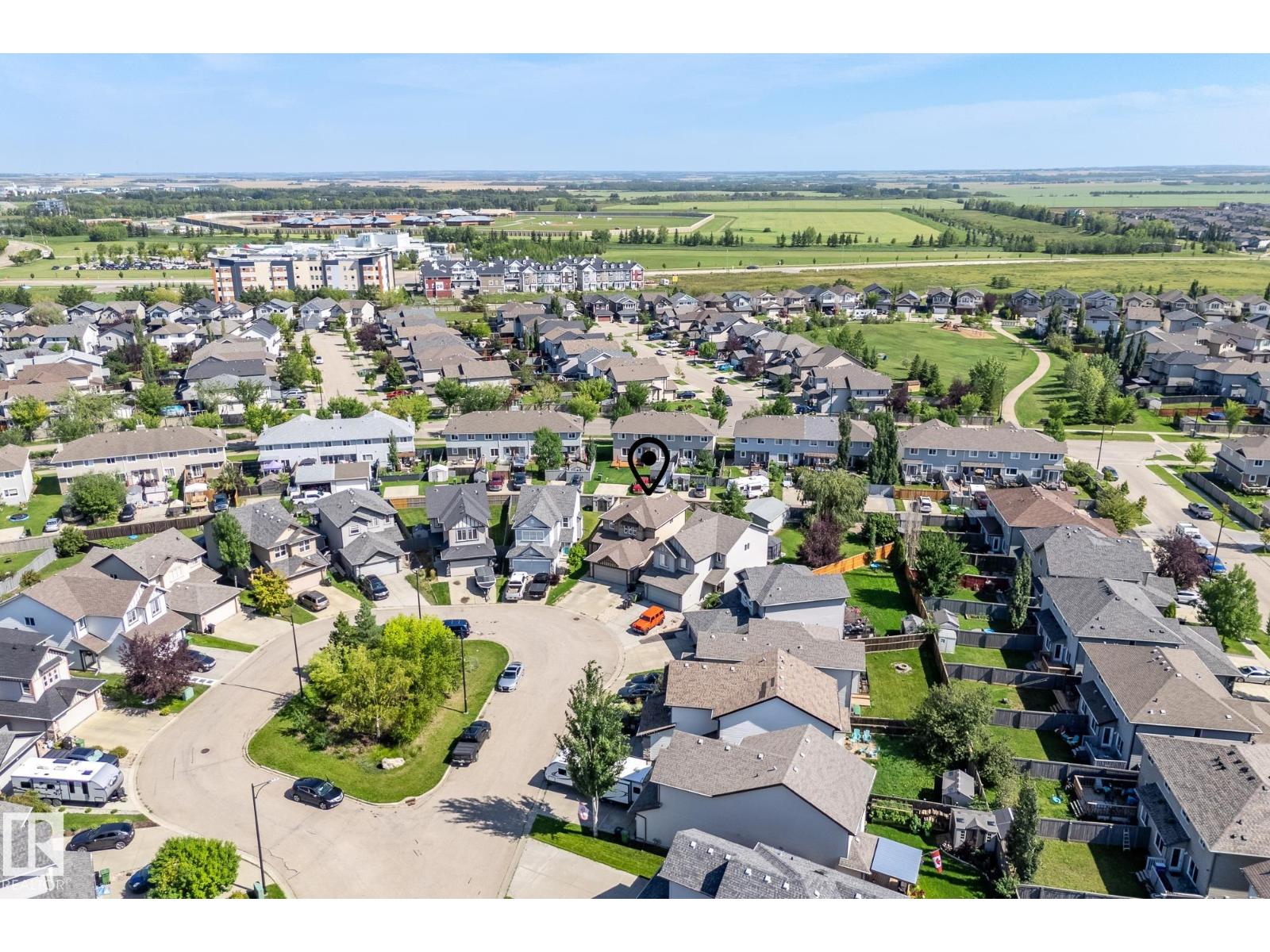 Photo 10 of 88 Campbell Co, Fort Saskatchewan AB