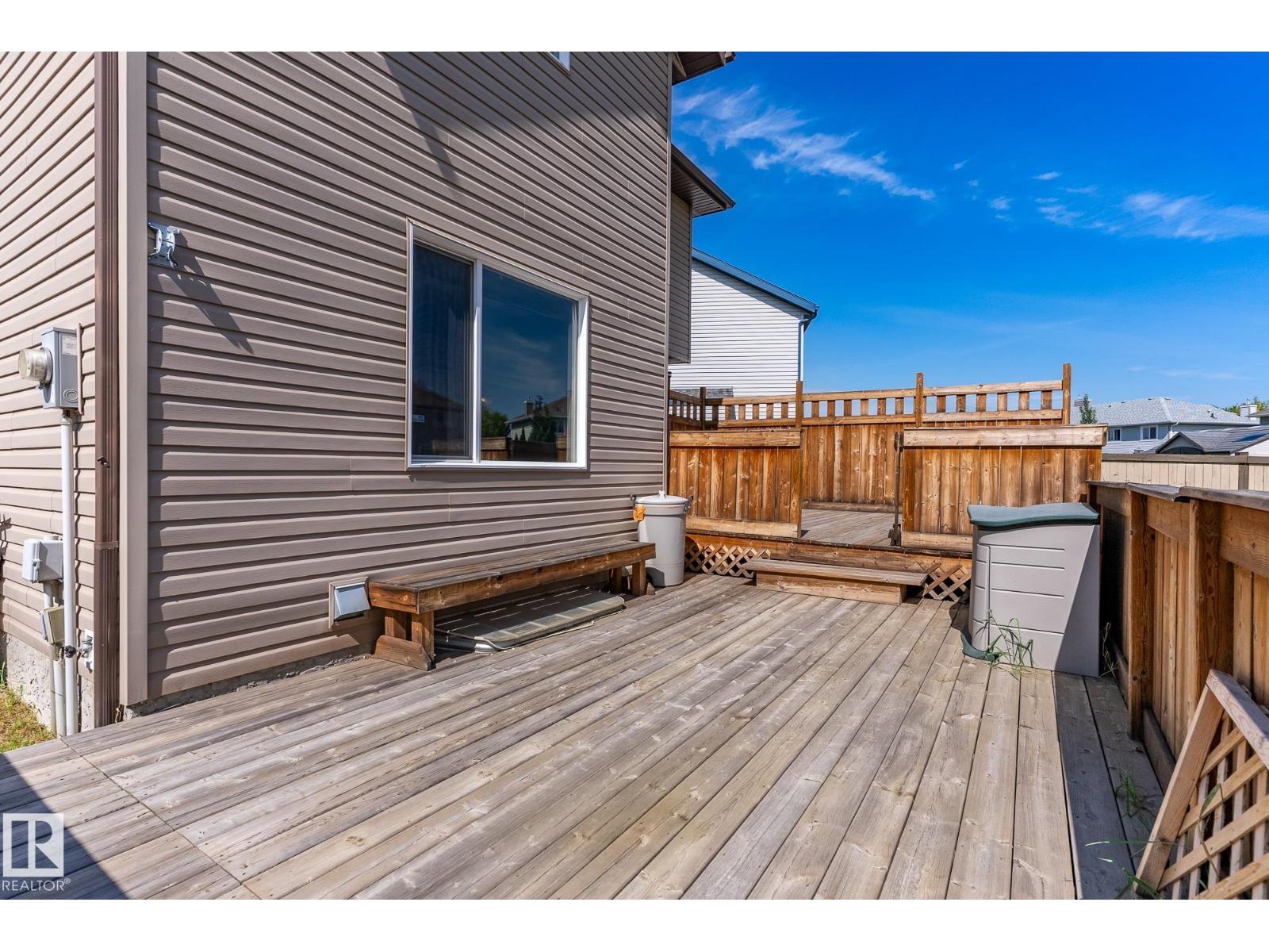 Photo 19 of 88 Campbell Co, Fort Saskatchewan AB