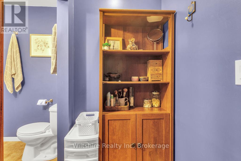 Photo 13 of 57 Potters Road, Tillsonburg ON
