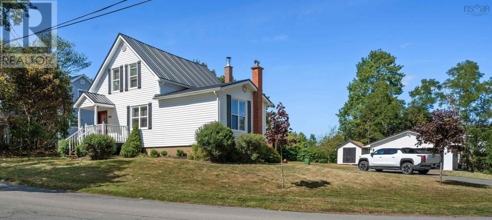 Photo 3 of 1946 West Street, Westville NS