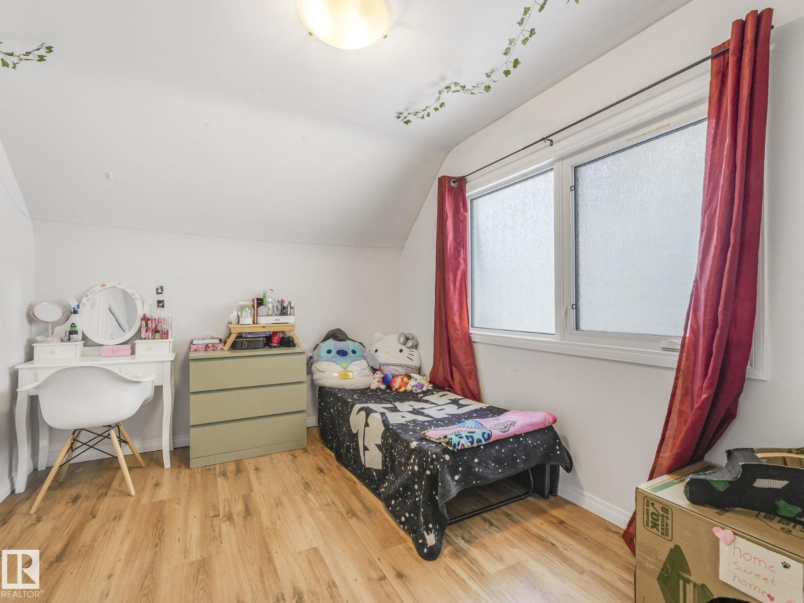 Photo 36 of 11514 122 St Nw, Edmonton AB