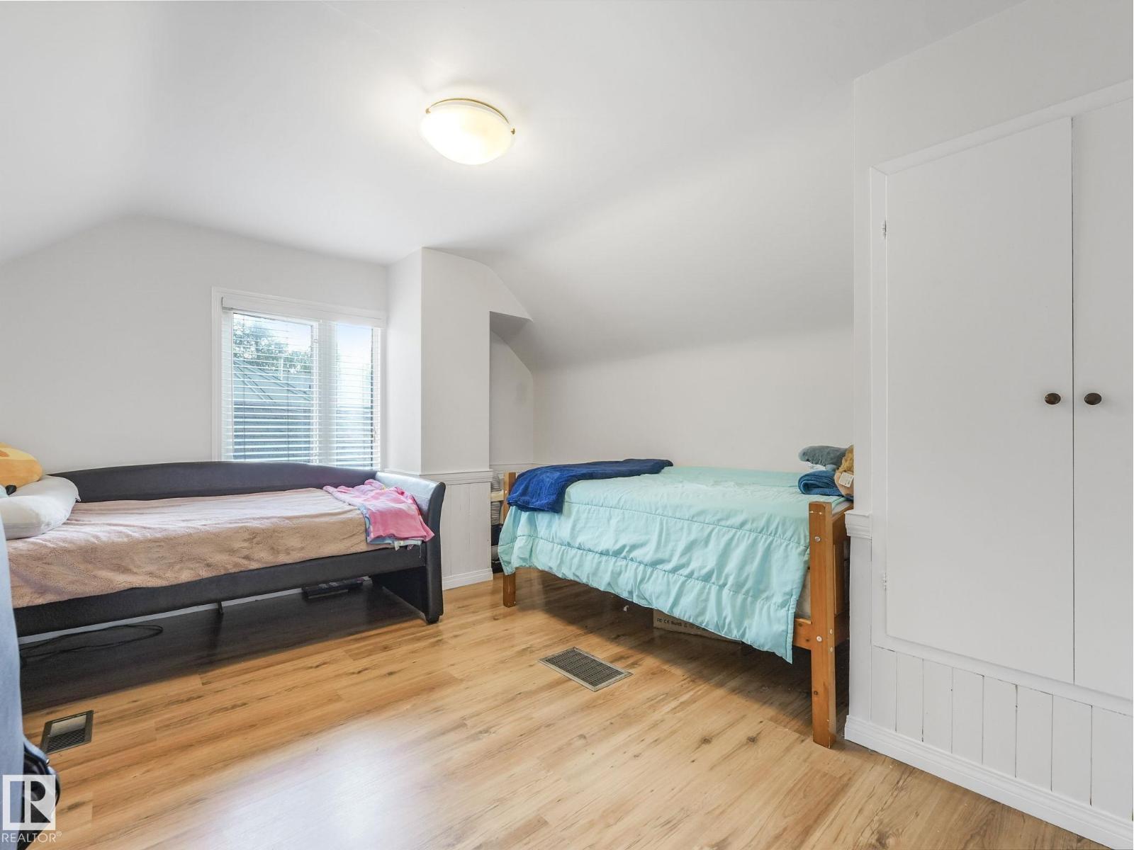 Photo 53 of 11514 122 St Nw, Edmonton AB