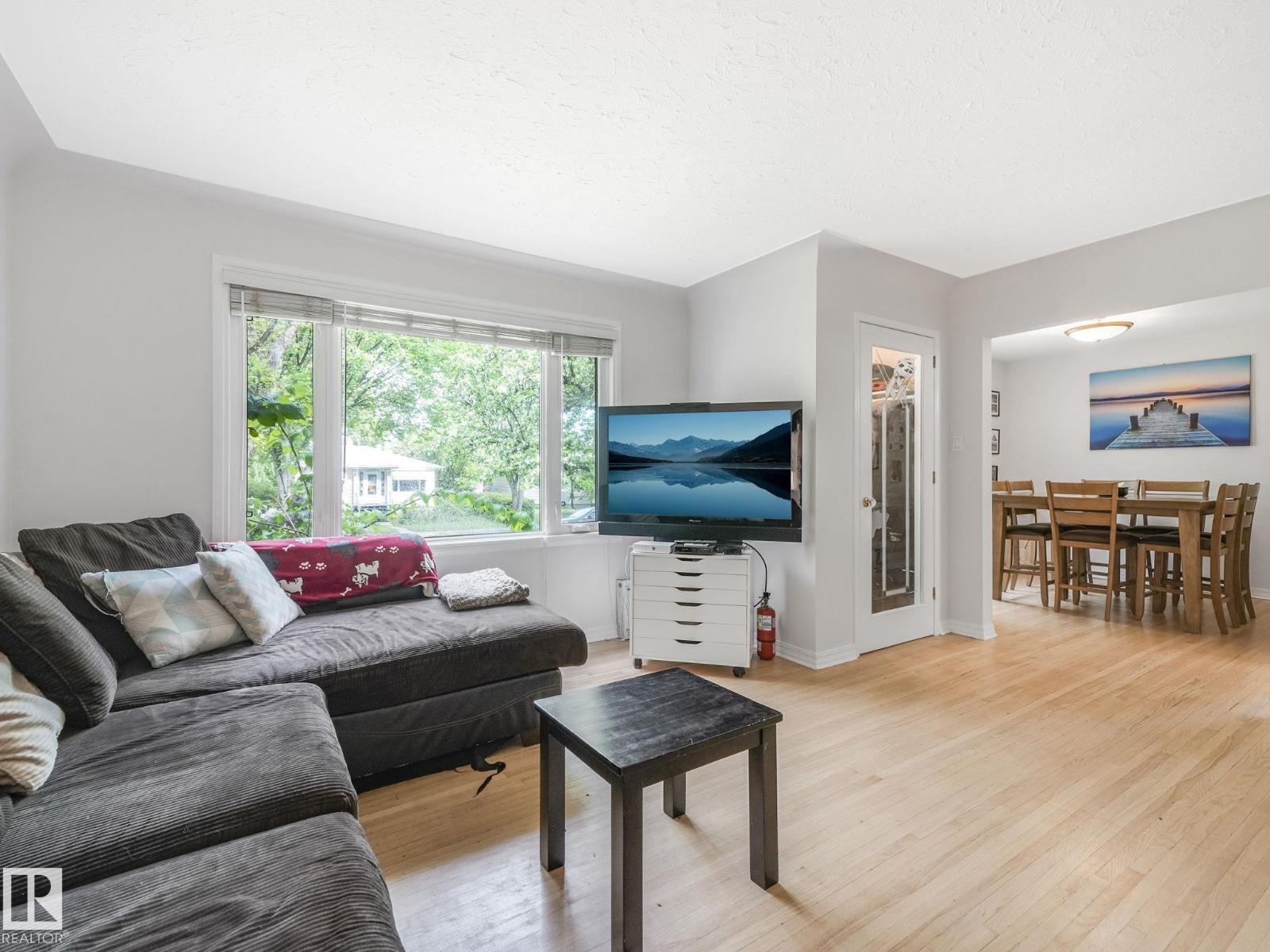 Photo 49 of 11514 122 St Nw, Edmonton AB