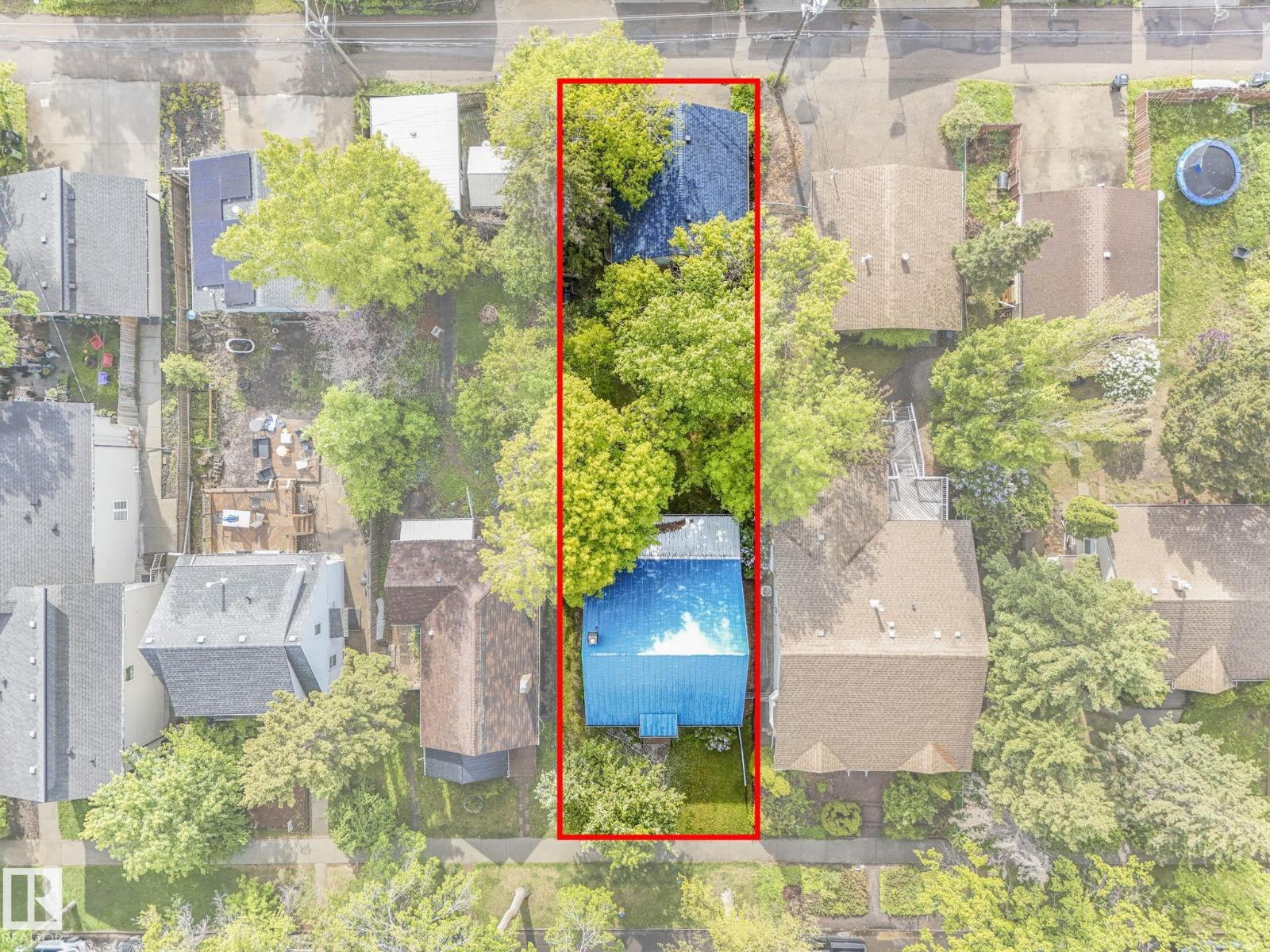 Photo 38 of 11514 122 St Nw, Edmonton AB