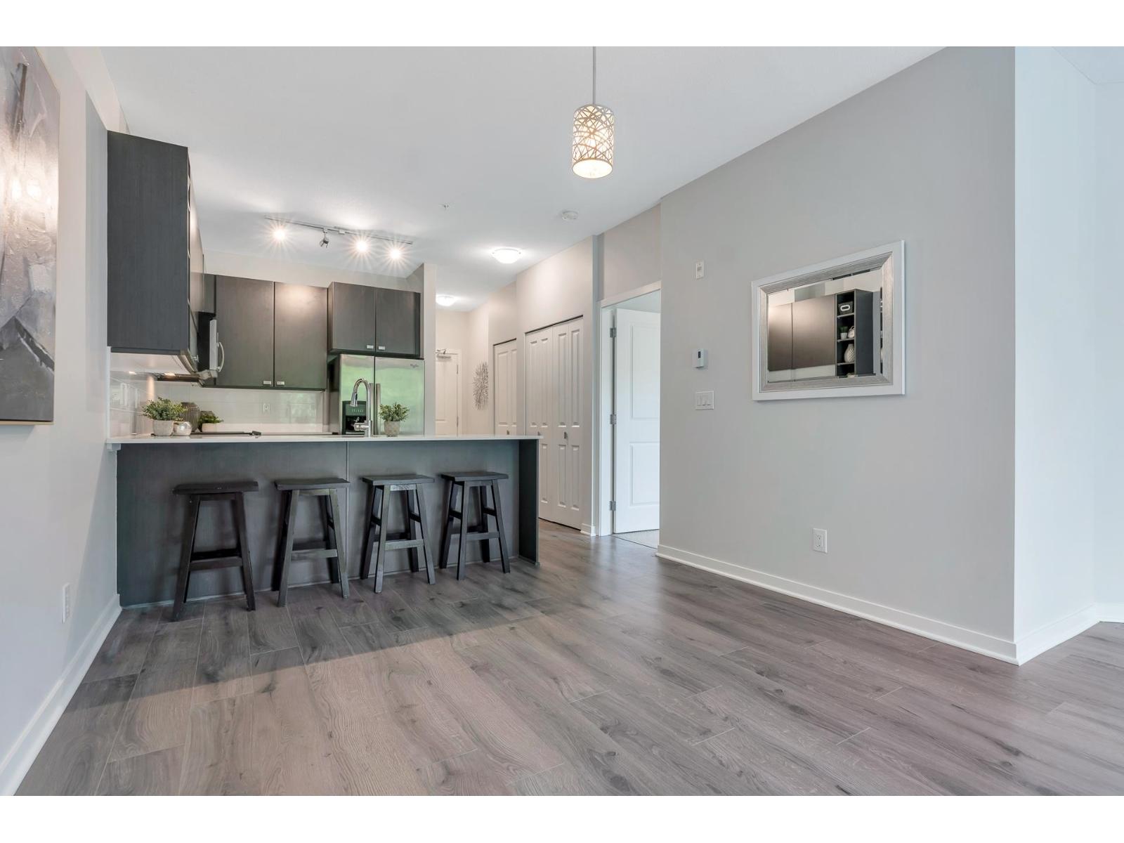 Photo 10 of 213 5655 210 A Street, Langley BC