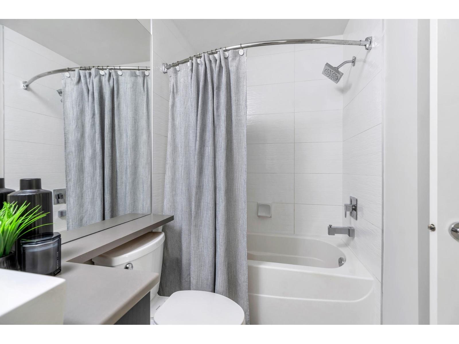 Photo 27 of 213 5655 210 A Street, Langley BC