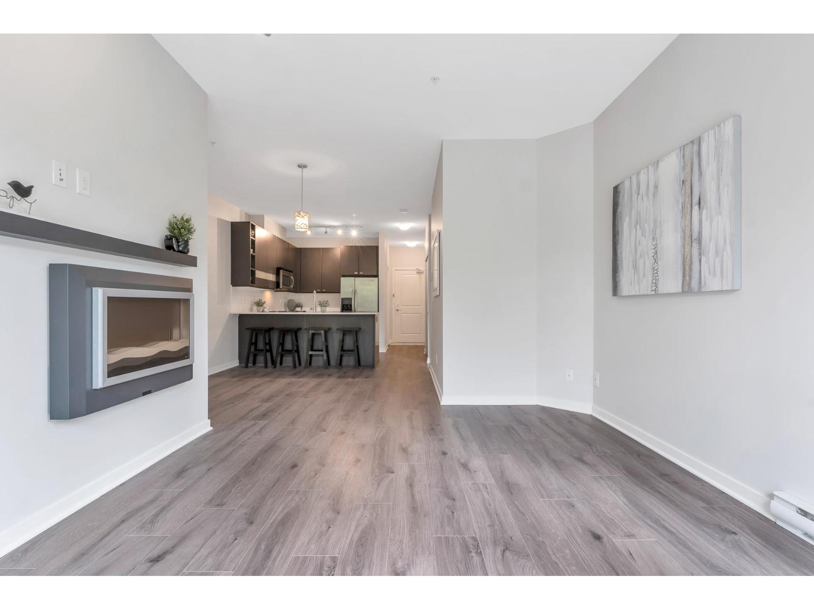 Photo 15 of 213 5655 210 A Street, Langley BC