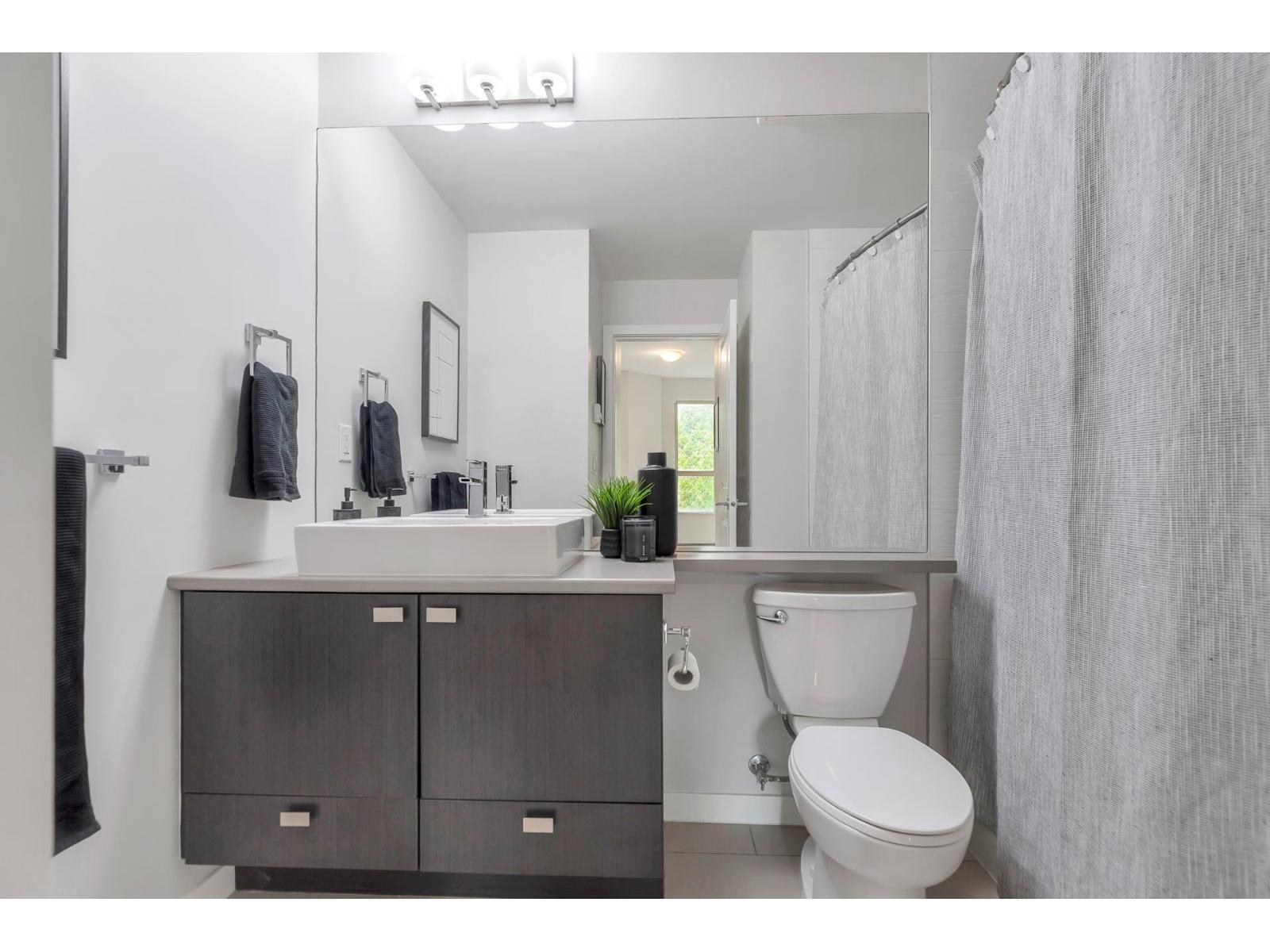 Photo 25 of 213 5655 210 A Street, Langley BC