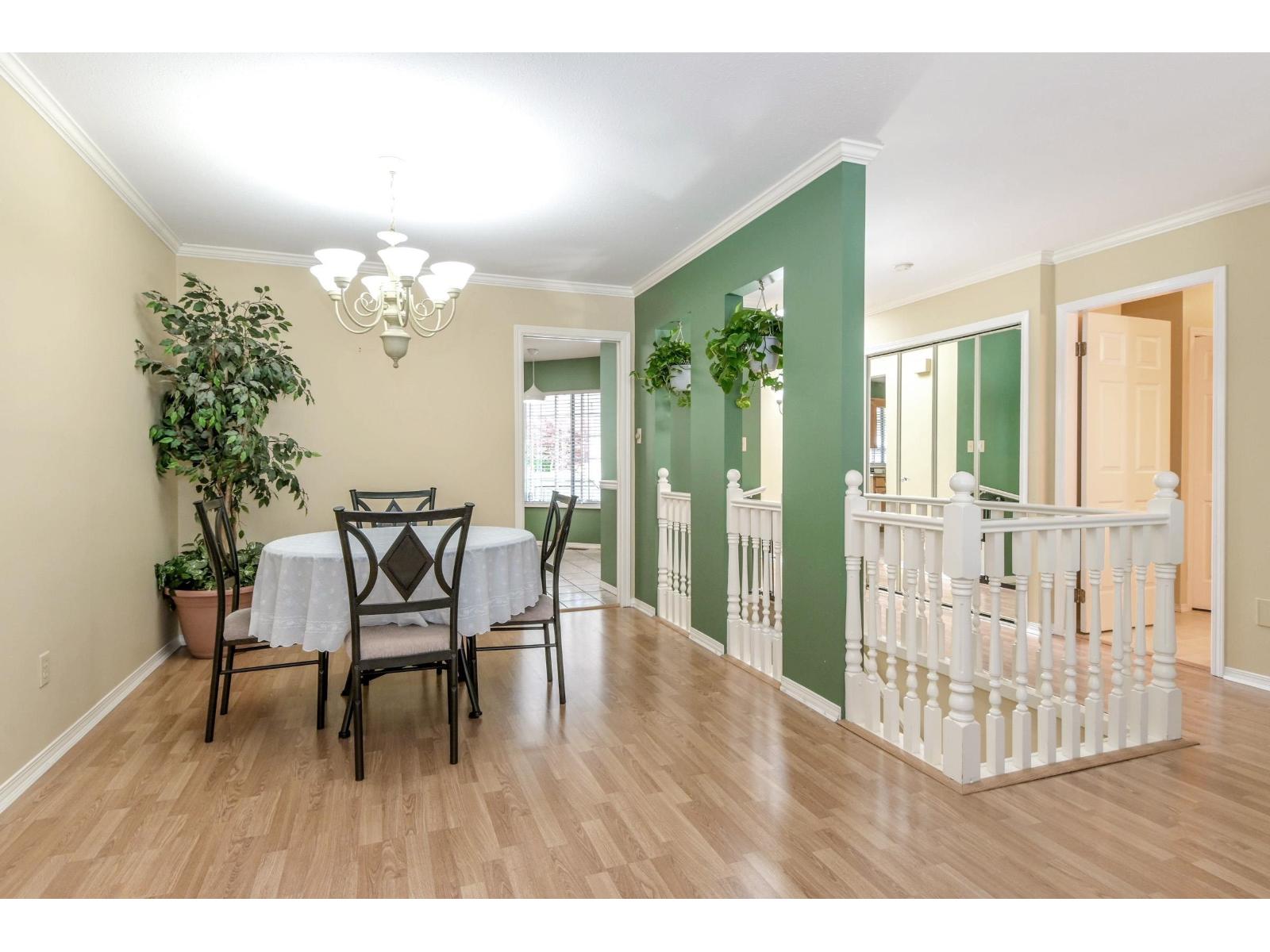 Photo 6 of 14 3351 Horn Street, Abbotsford BC
