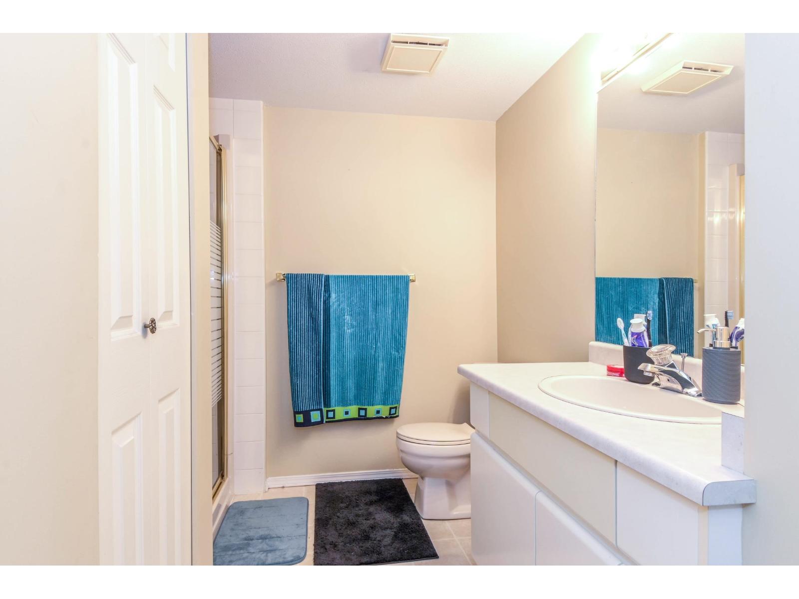 Photo 21 of 14 3351 Horn Street, Abbotsford BC