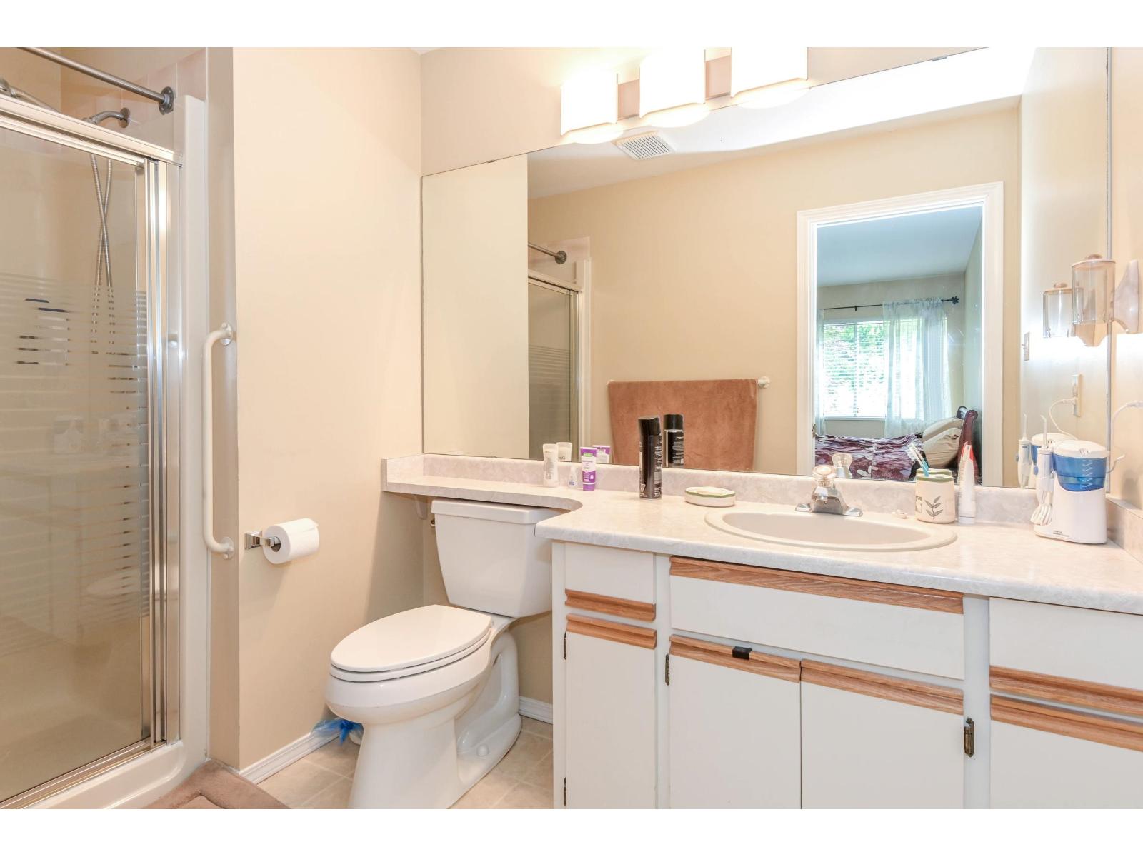 Photo 12 of 14 3351 Horn Street, Abbotsford BC
