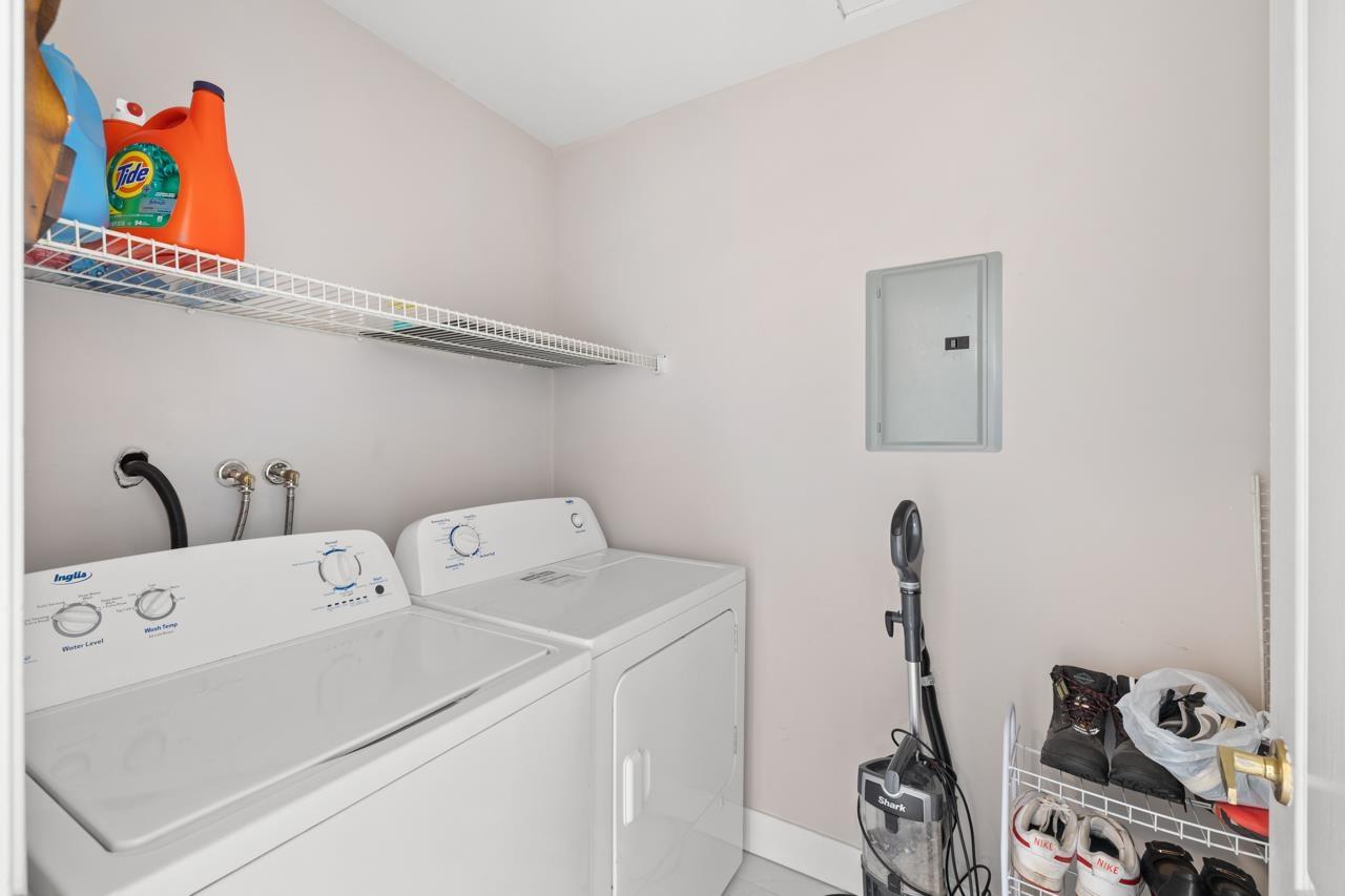 Photo 17 of 409 2958 Trethewey Street, Abbotsford BC