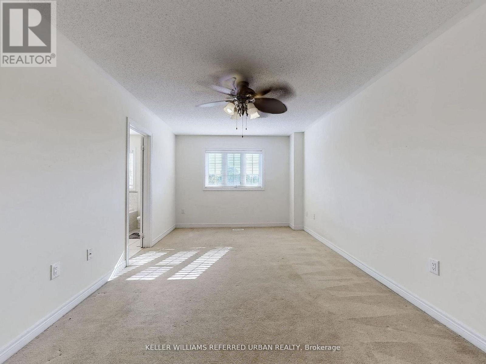 Photo 12 of 32 Haskett Drive, Markham ON
