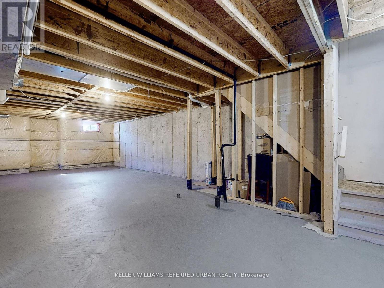 Photo 33 of 32 Haskett Drive, Markham ON