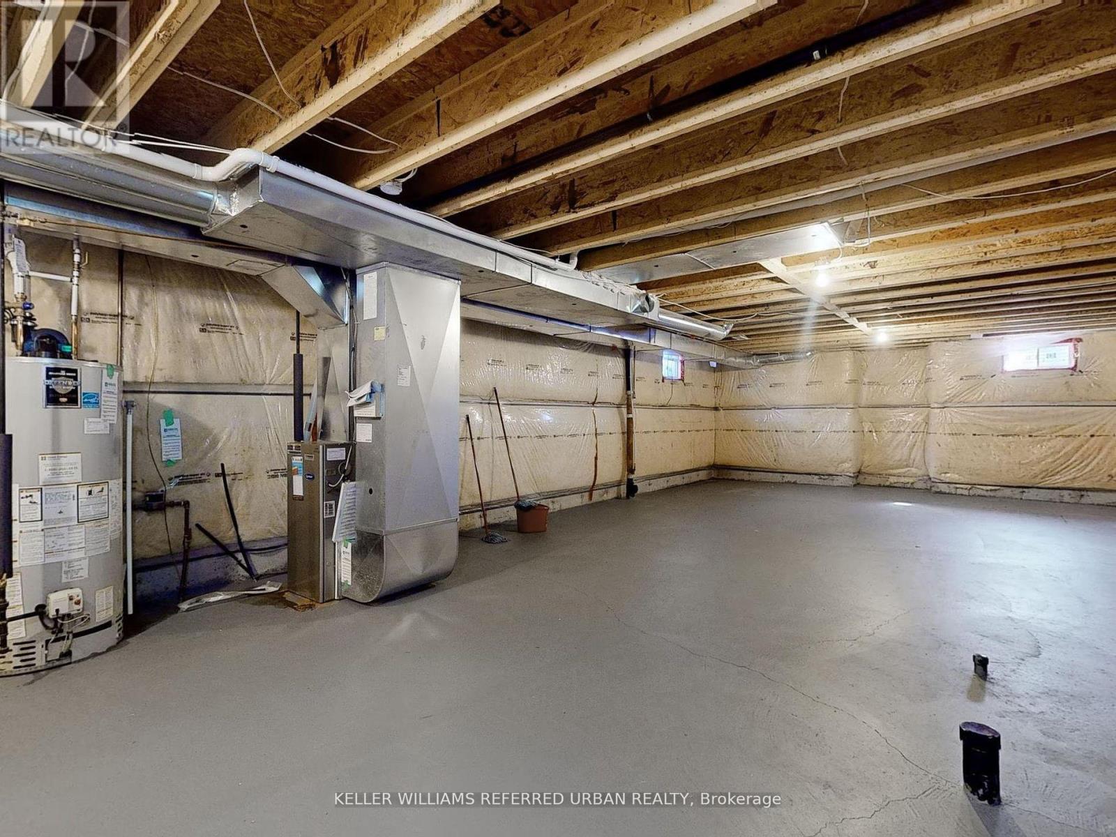 Photo 19 of 32 Haskett Drive, Markham ON