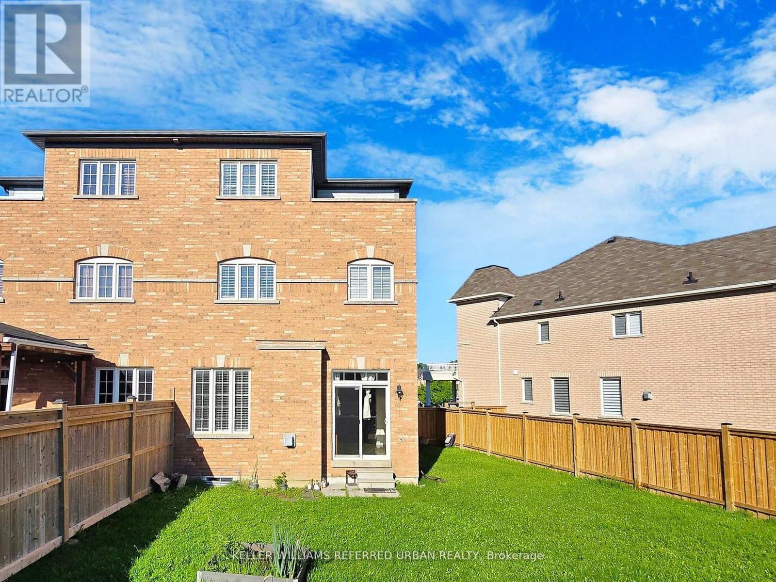 Photo 37 of 32 Haskett Drive, Markham ON