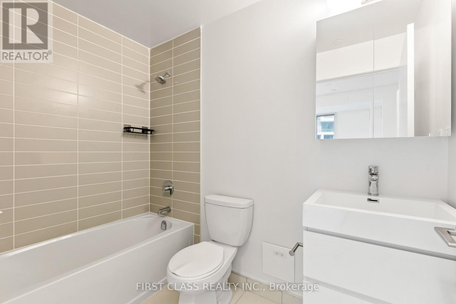 Photo 6 of 405 38 Simcoe Promenade W, Markham ON